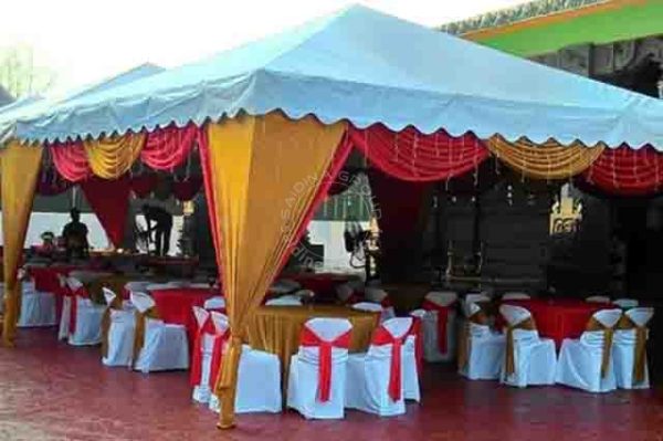 Pyramid canopy packages